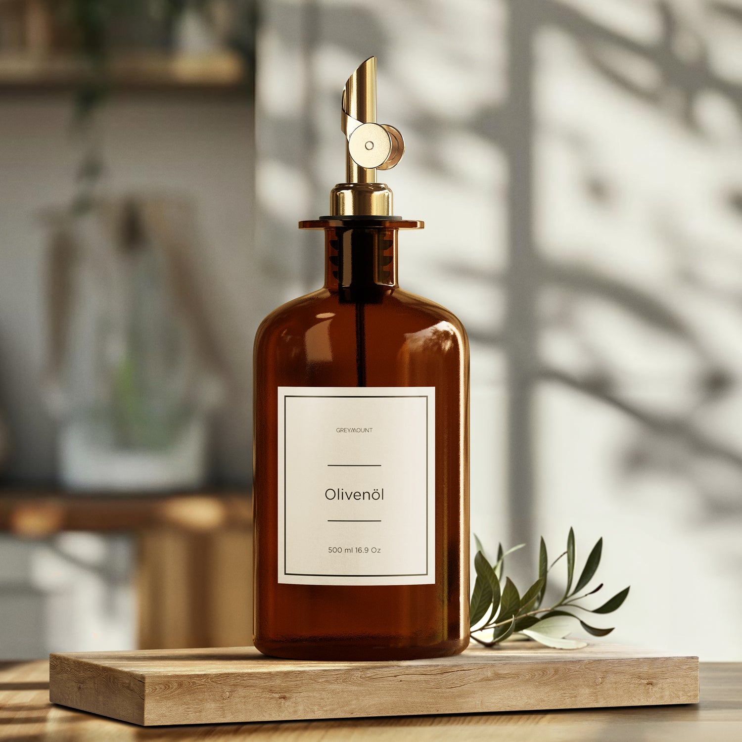 Ölflasche aus Braunglas mit Ausgießer Gold (Sand Etiketten, 500 ml)