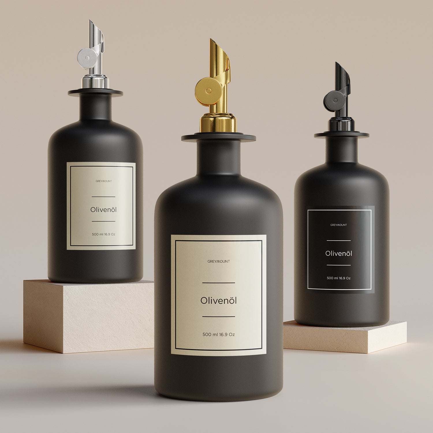 Ölflasche aus Glas Schwarz mit Ausgießer Gold (Sand Etiketten, 500ml)